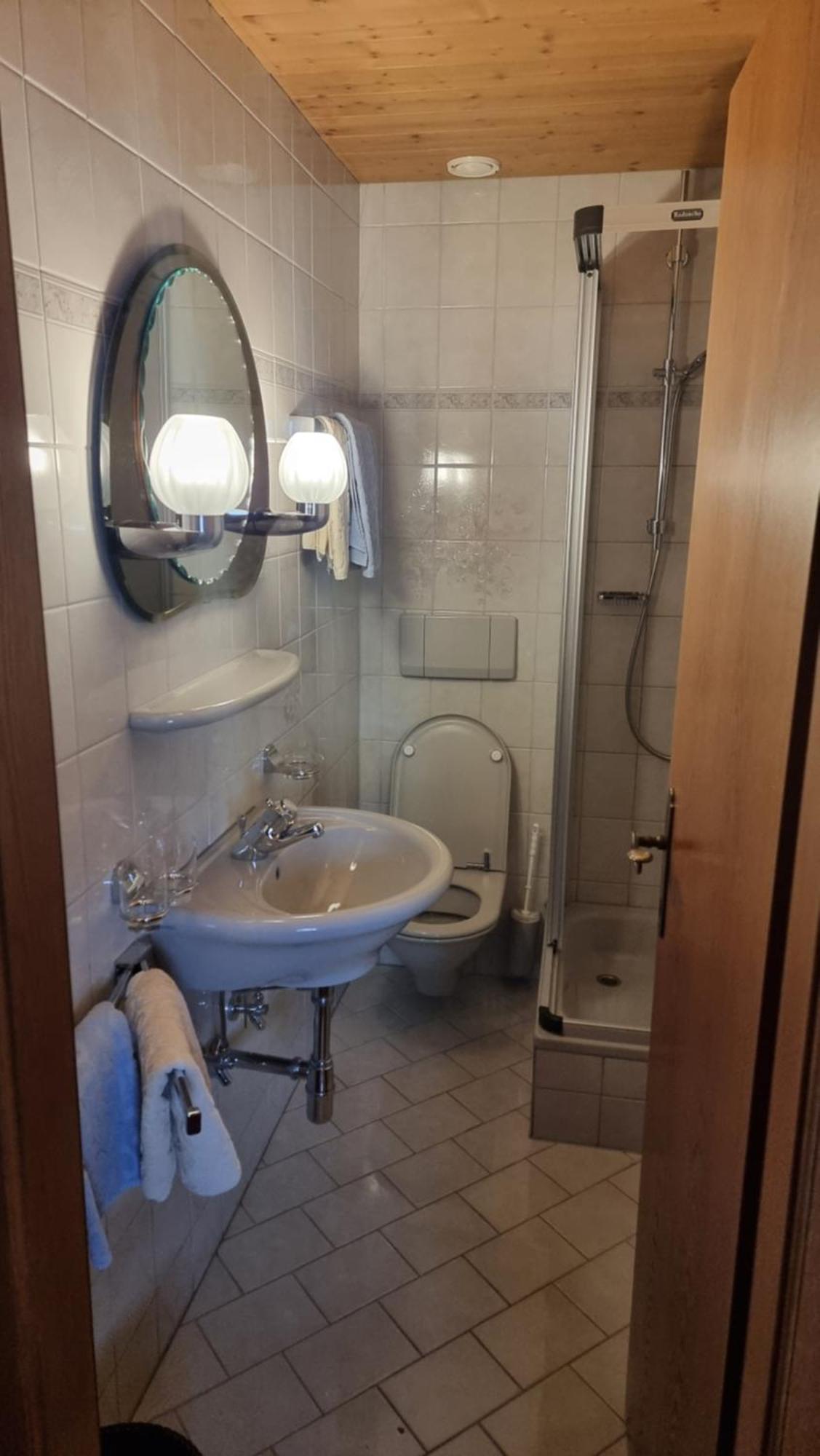 Hotel Garni Friedheim Sankt Anton am Arlberg Szoba fotó